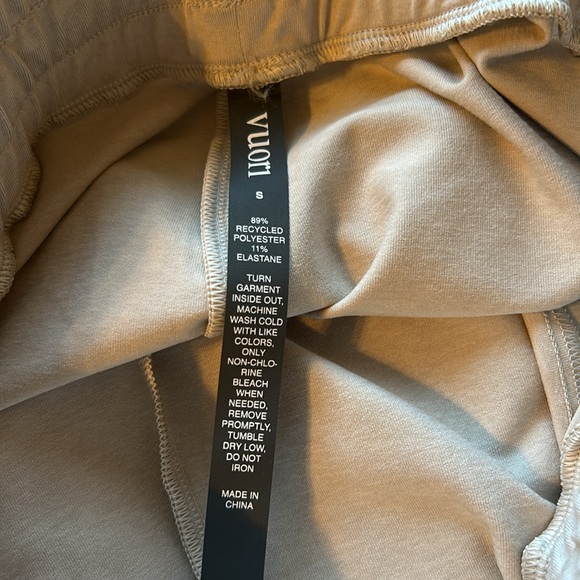 VUORI Halo Essential Wide-leg High Rise Pants Size Small - Picture 9 of 9